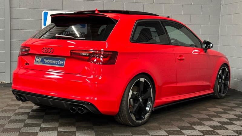 AUDI S3