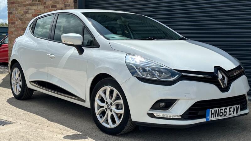 RENAULT CLIO