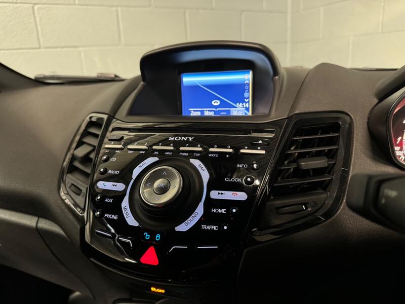 FORD FIESTA