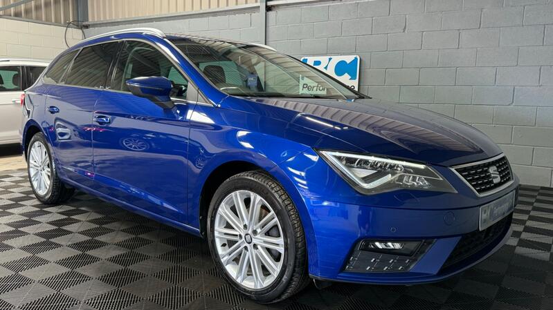 SEAT LEON