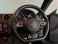 AUDI TT RS