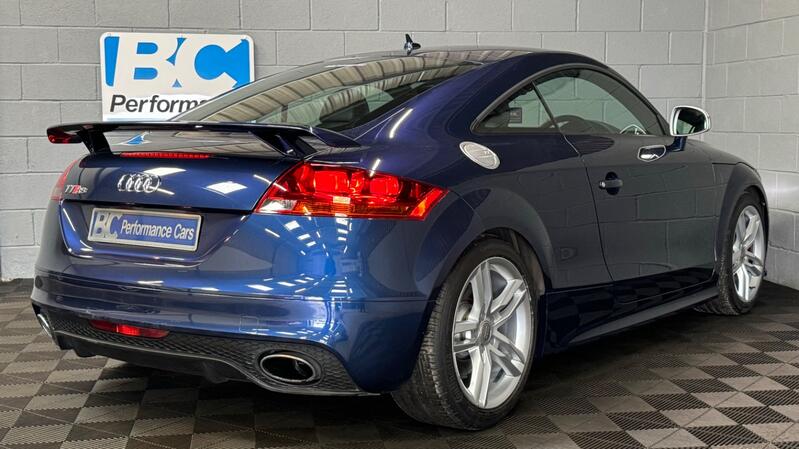 AUDI TT RS
