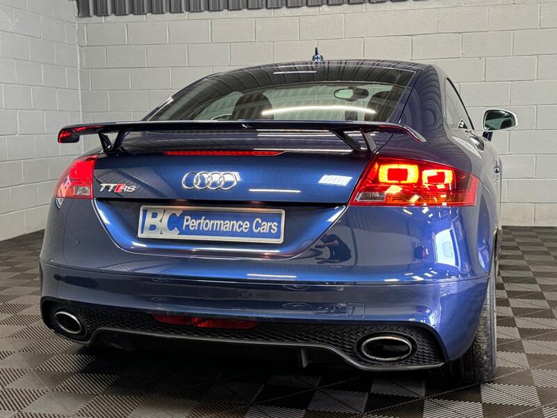 AUDI TT RS