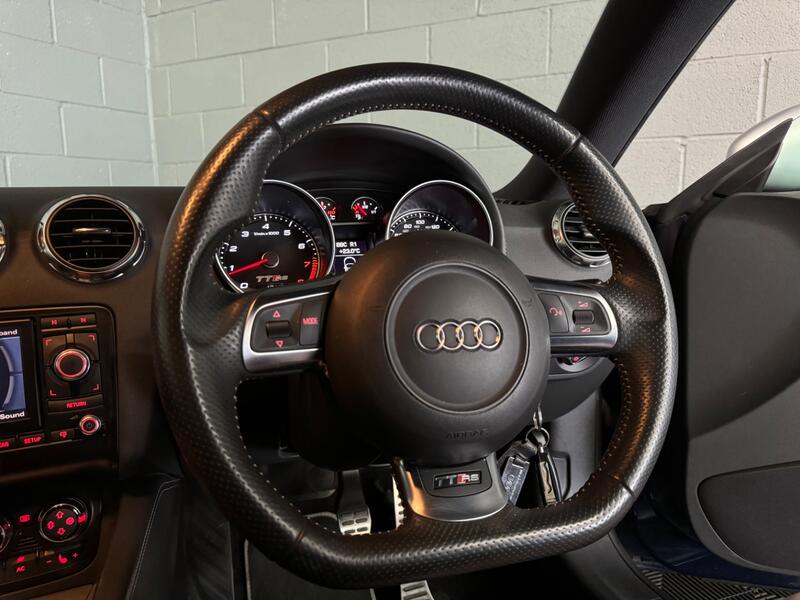 AUDI TT RS