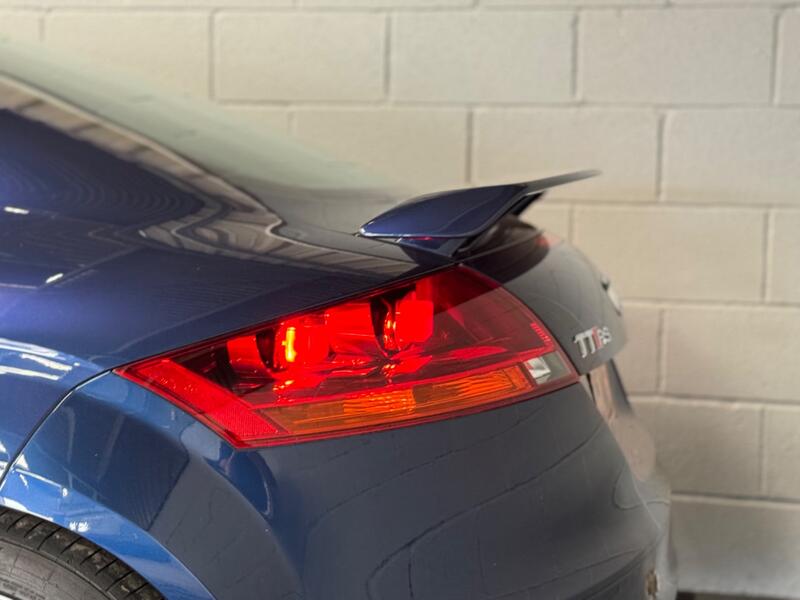 AUDI TT RS