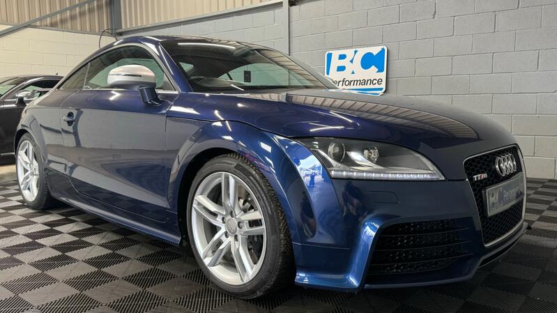 AUDI TT RS