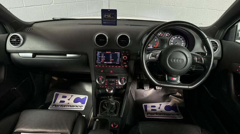 AUDI S3