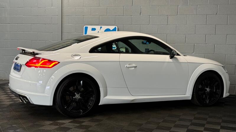 AUDI TTS