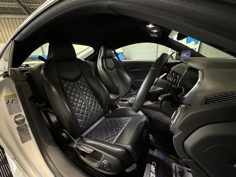 AUDI TTS