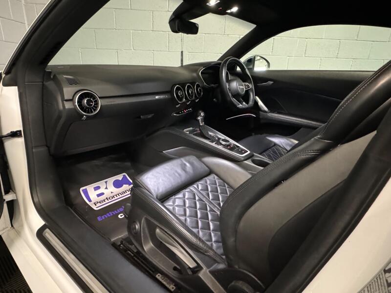 AUDI TTS