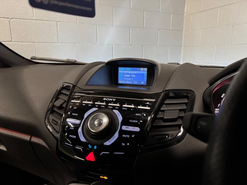 FORD FIESTA