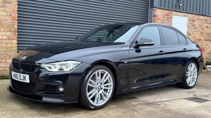 BMW 3 SERIES