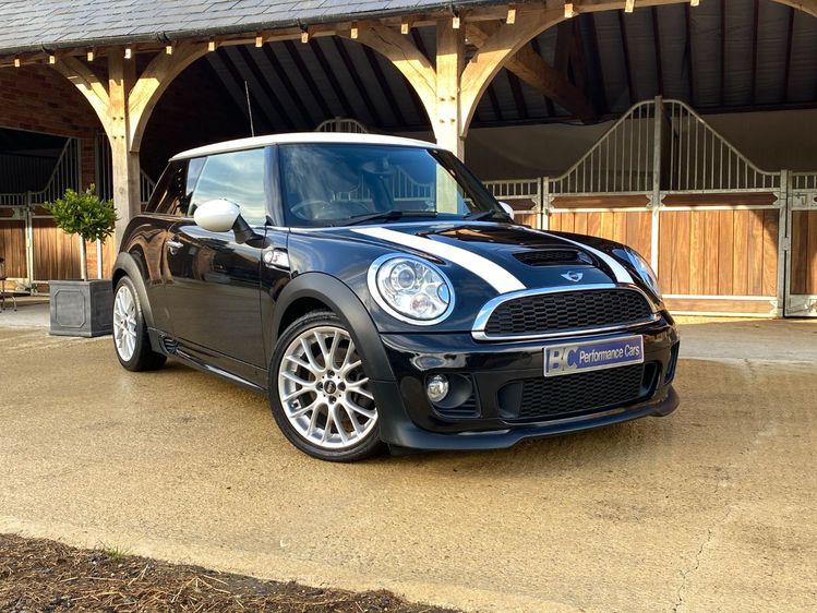 MINI HATCH COOPER S