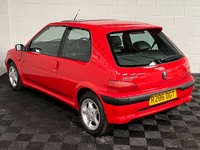 PEUGEOT 106