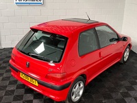 PEUGEOT 106