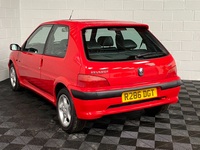 PEUGEOT 106