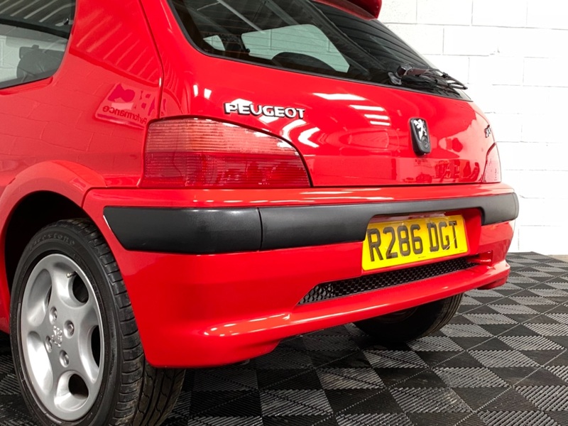 PEUGEOT 106