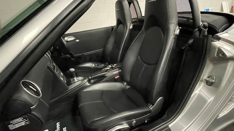 PORSCHE BOXSTER
