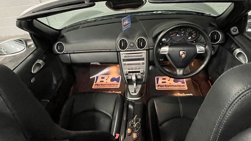 PORSCHE BOXSTER