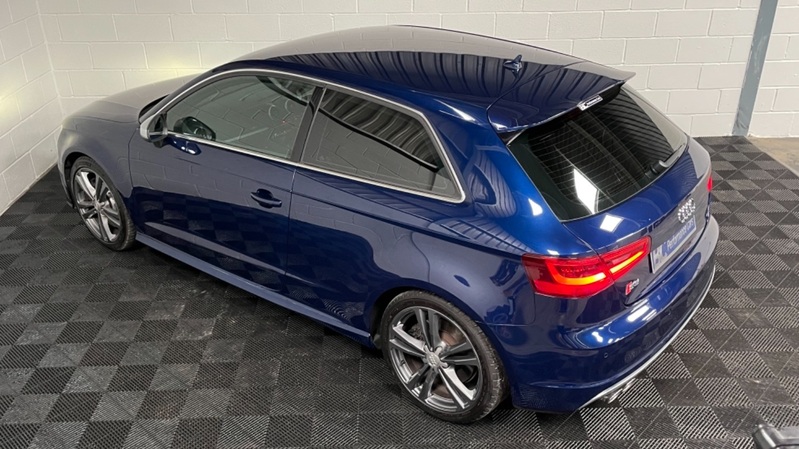 AUDI S3