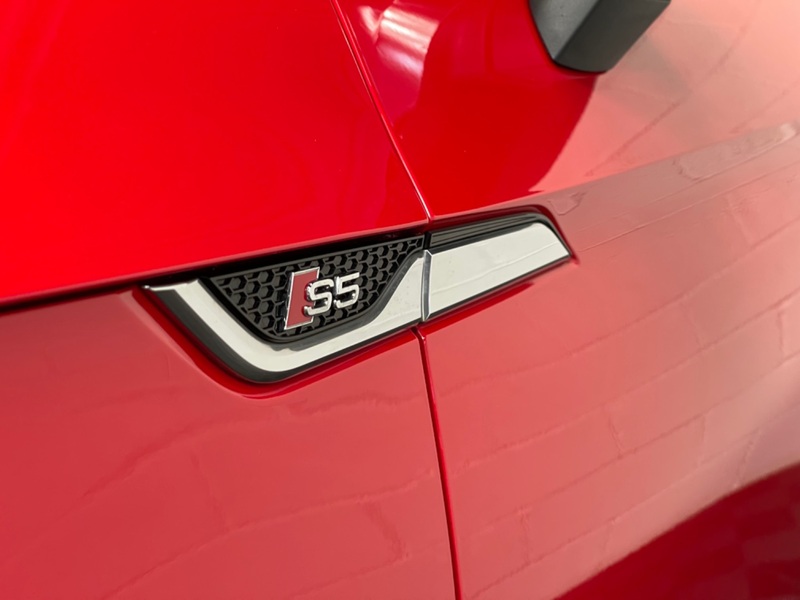 AUDI S5