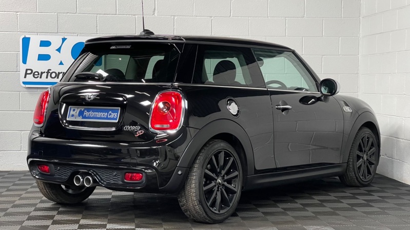 MINI HATCH COOPER S