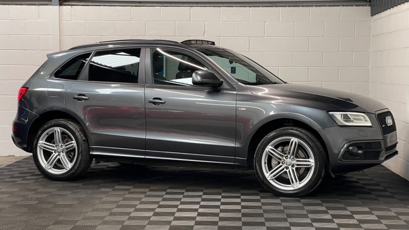 AUDI Q5