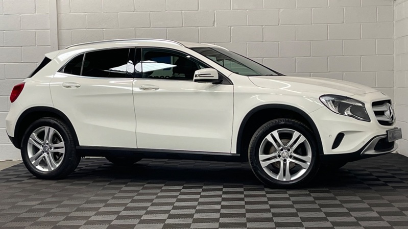 MERCEDES-BENZ GLA CLASS