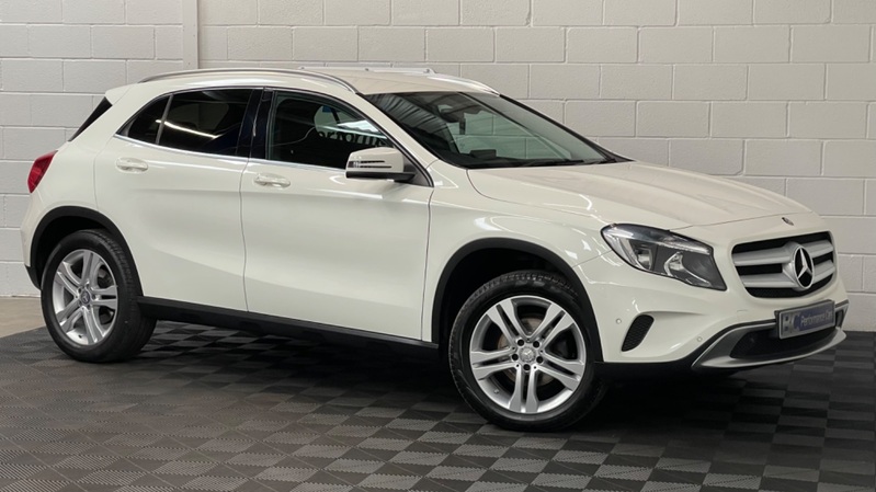 MERCEDES-BENZ GLA CLASS