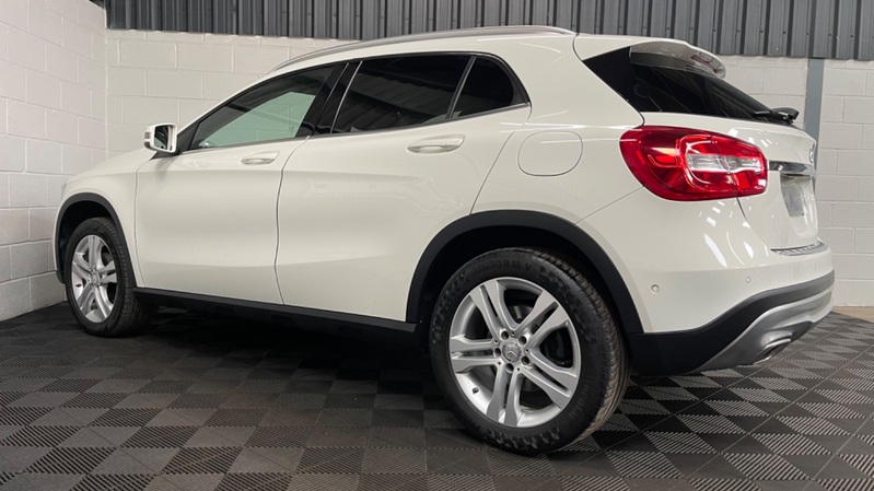 MERCEDES-BENZ GLA CLASS