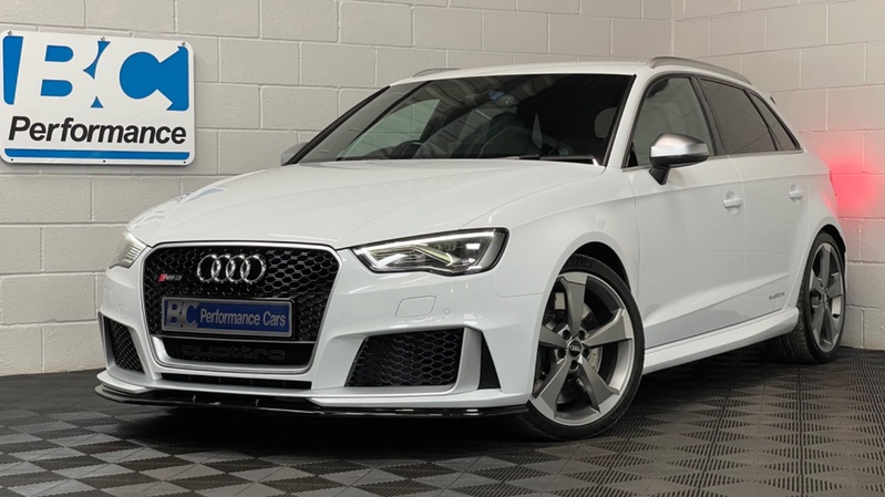 AUDI RS3