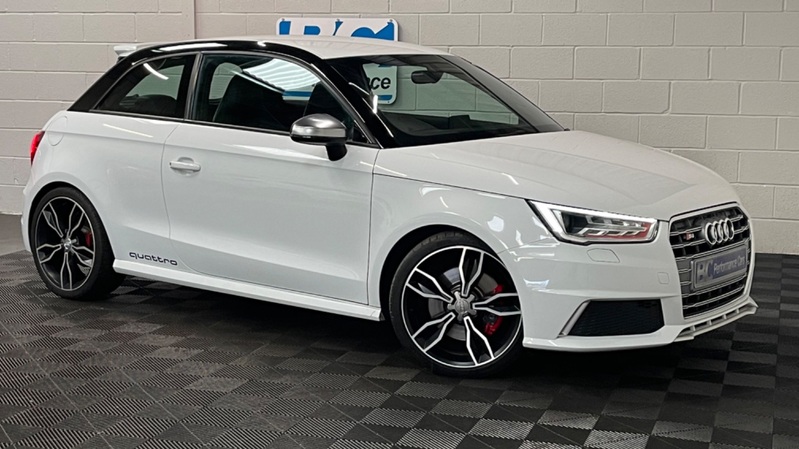 AUDI S1