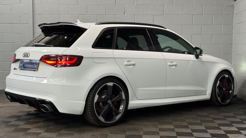 AUDI RS3