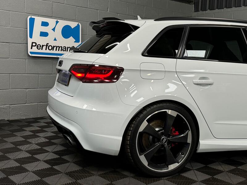 AUDI RS3