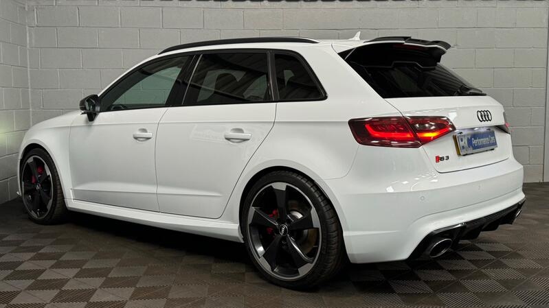 AUDI RS3