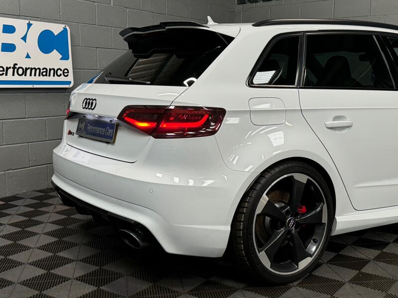 AUDI RS3